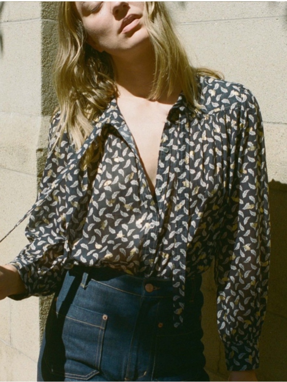 Doen Blouse Norma Button Down Front Tie in Falling Leaf Print Black Gold